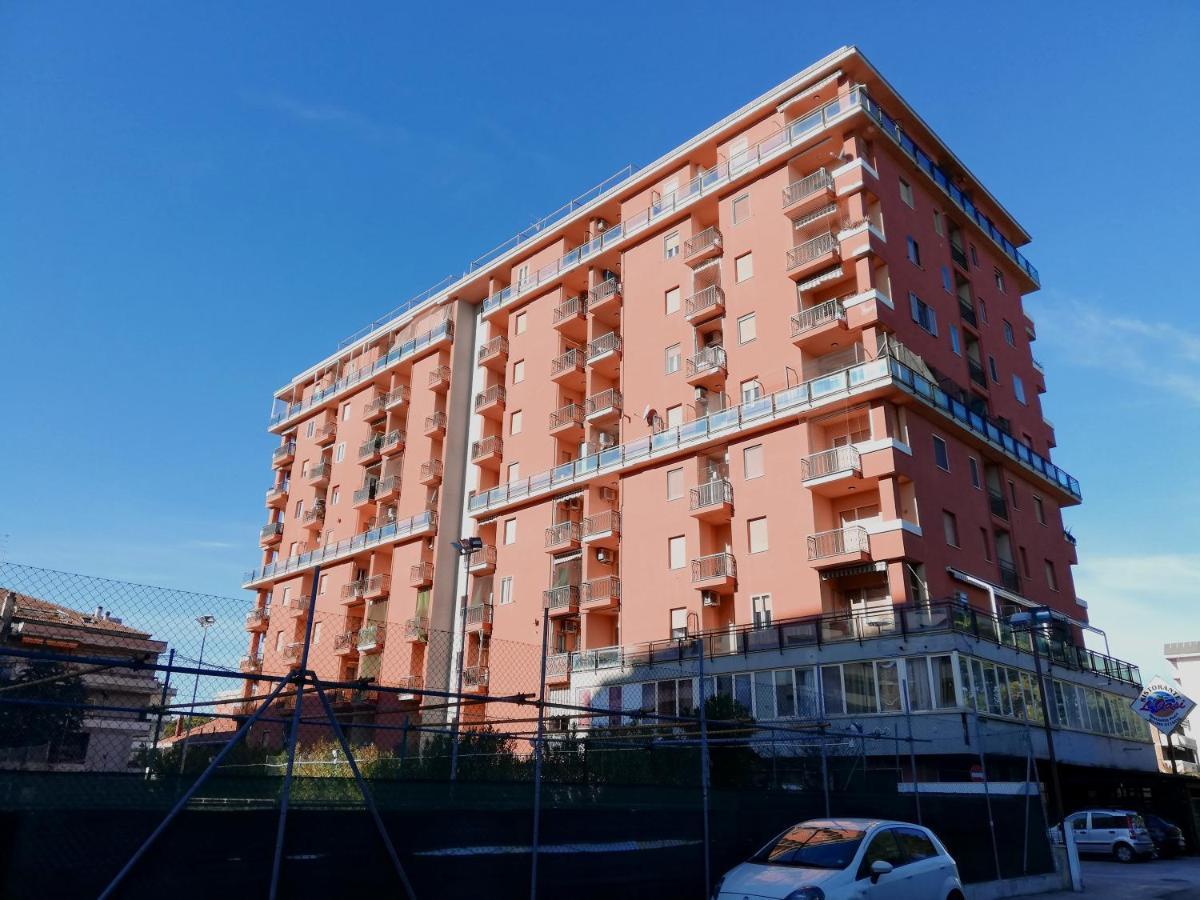 Parco Del Mare Pescara Apartments מראה חיצוני תמונה